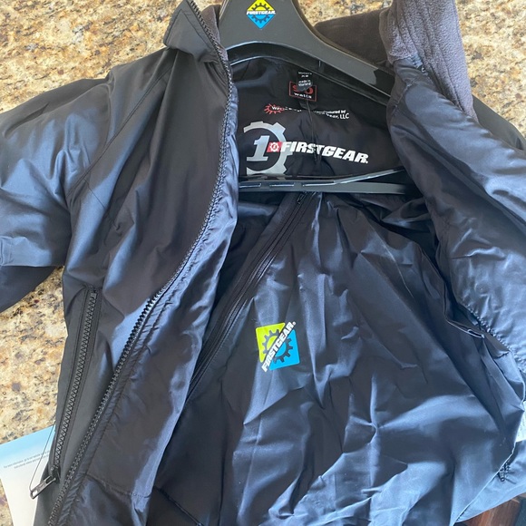 FirstGear Heated Jacket - Picture 2 of 5